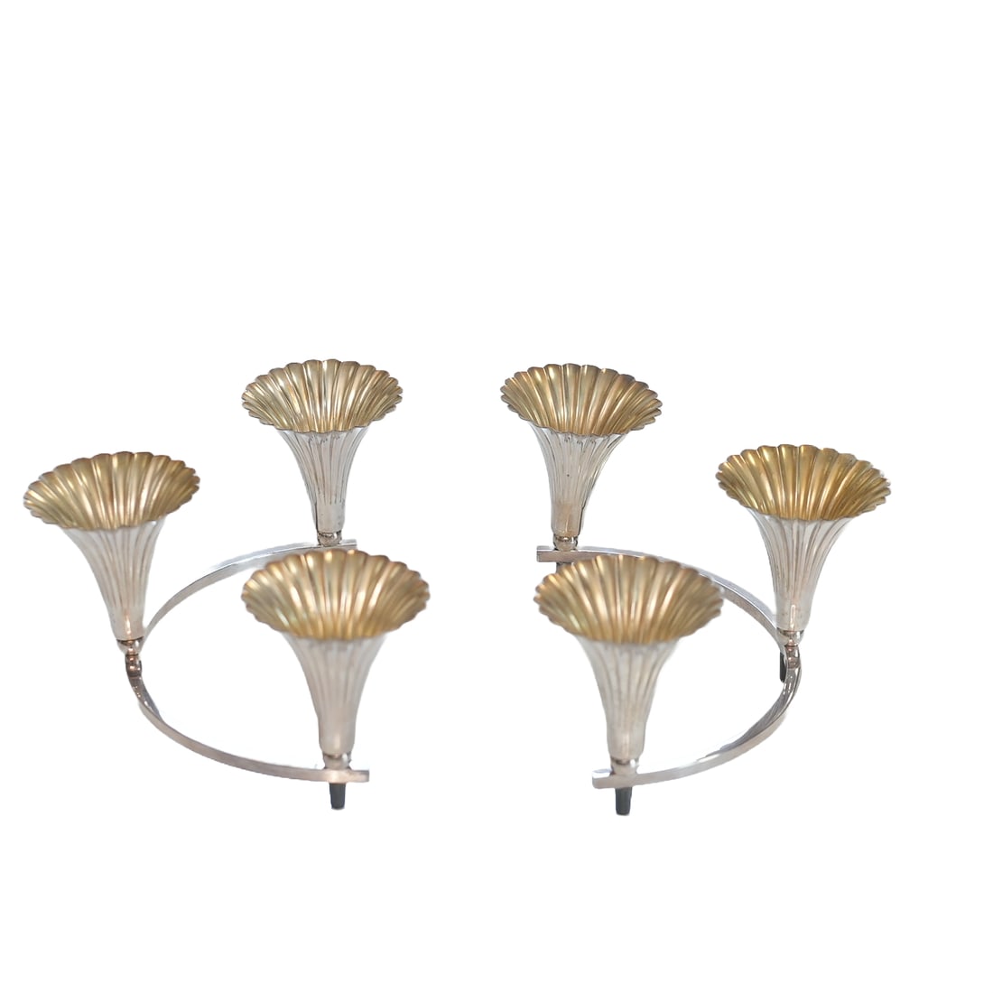 Table Decor with Flower Flutes (1 of 4)