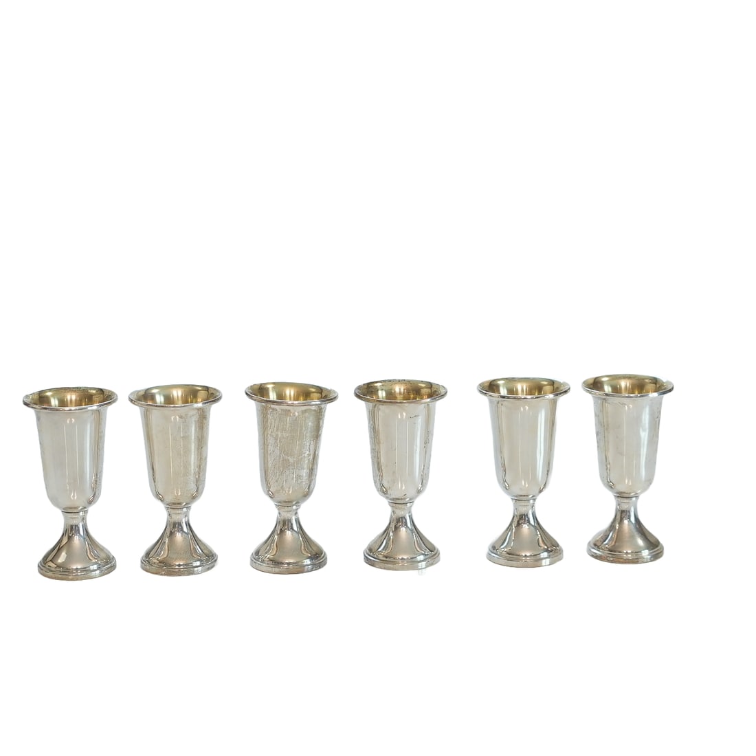 Set of 6 Sterling Cordials: 6 Sterling Cordials with gilt inside