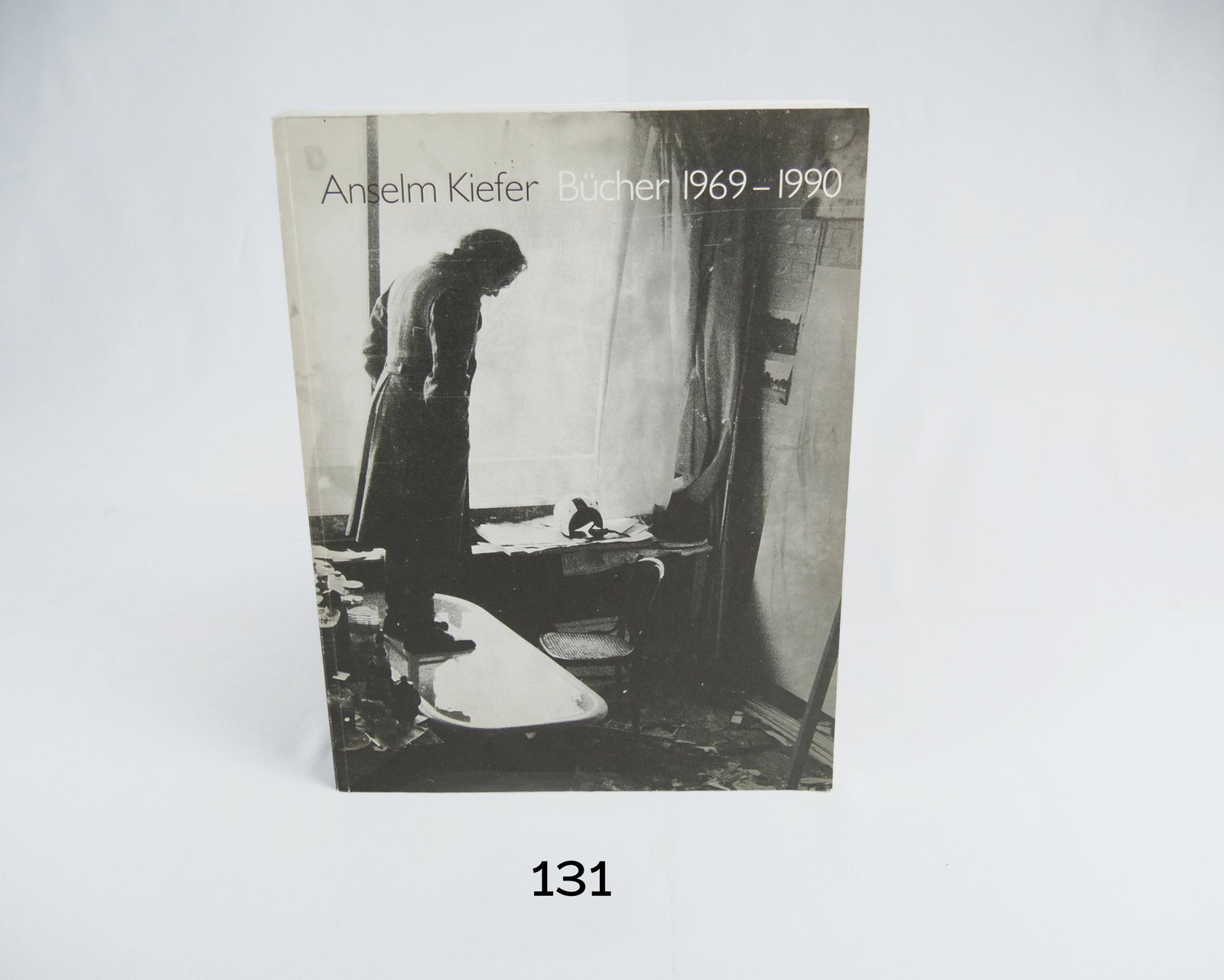 [ART-BOOKS] ANSELM KIEFER "BUCHER 1969-1990": [ART-BOOKS] ANSELM KEIFER "BUCHER 1969-1990". Catalogue raisonnÃ© of the artist's books. Edition Cantz, 1990. Large 4to.