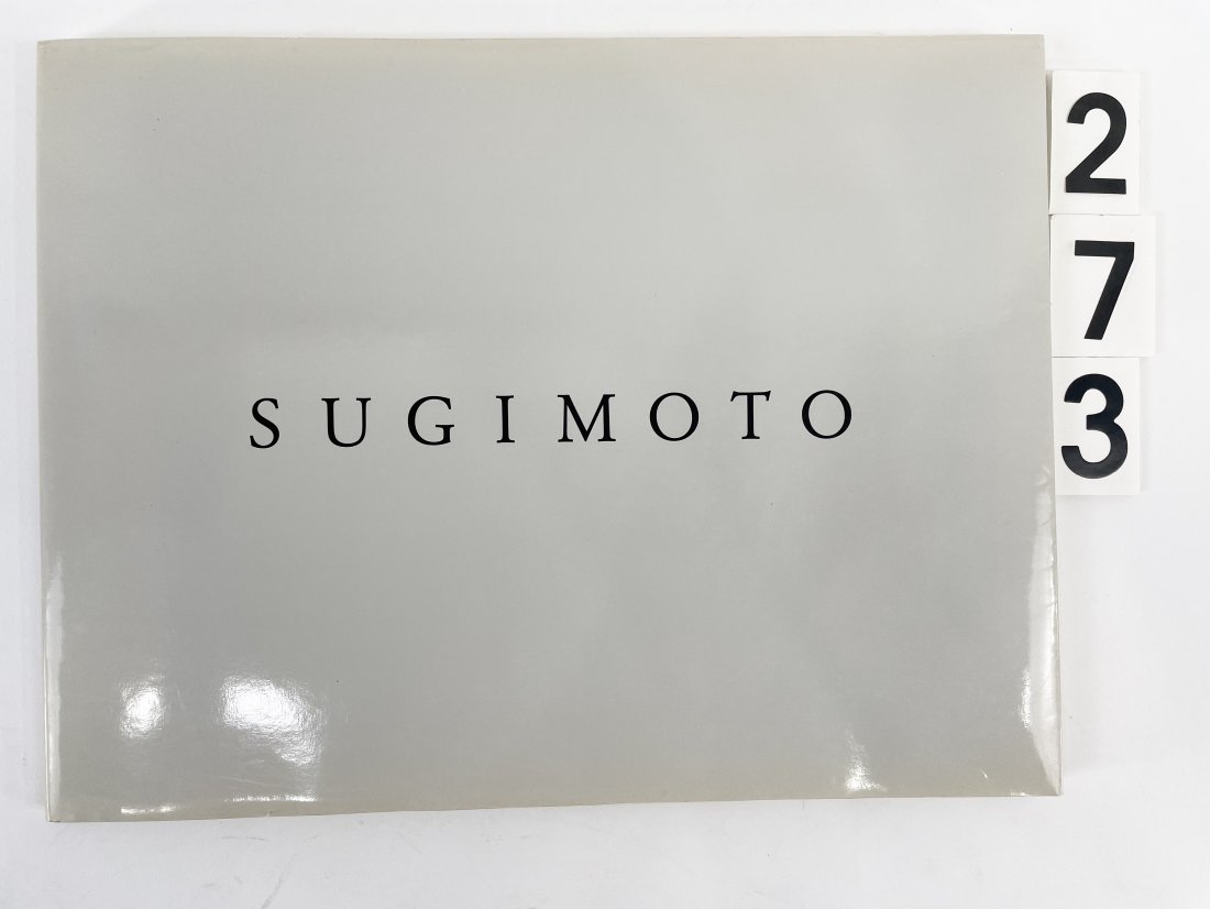 [PHOTO-BOOKS] HIROSHI SUGIMOTO - DIORAMAS THEATERS SEASCAPES (1 of 15)