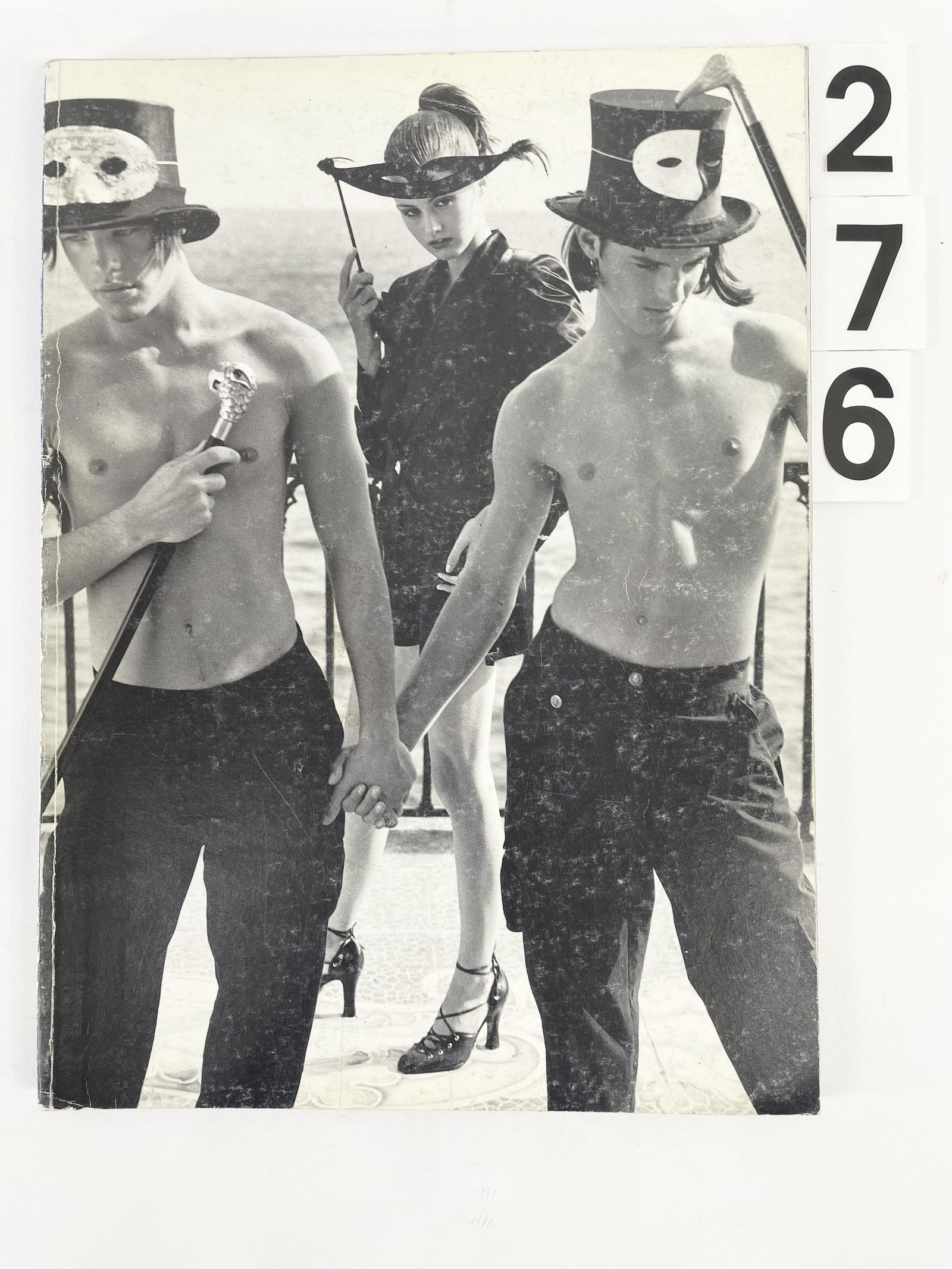 [GIANNI VERSACE] VERSUS #10 COLLEZIONE PRIMAVERA 1995 (1 of 4)