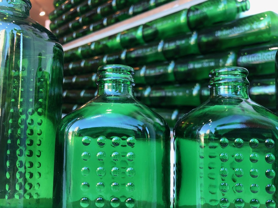 [MCM] OVER 200 WOBO HEINEKEN BOTTLES. UNIQUE FIND (1 of 14)