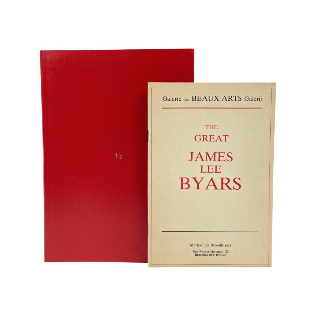 [ARTIST BOOK] JAMES LEE BYARS. 2 BOOKS: [ARTIST BOOK] JAMES LEE BYARS 2 BOOKS: THE GREAT JAMES LEE BYARDS. The Letter Reading Society of James Lee Byars 1987 Artist book/exhibition catalogue, softcover [20] p., ill.: 20.5 x 13.8 cm Publishe