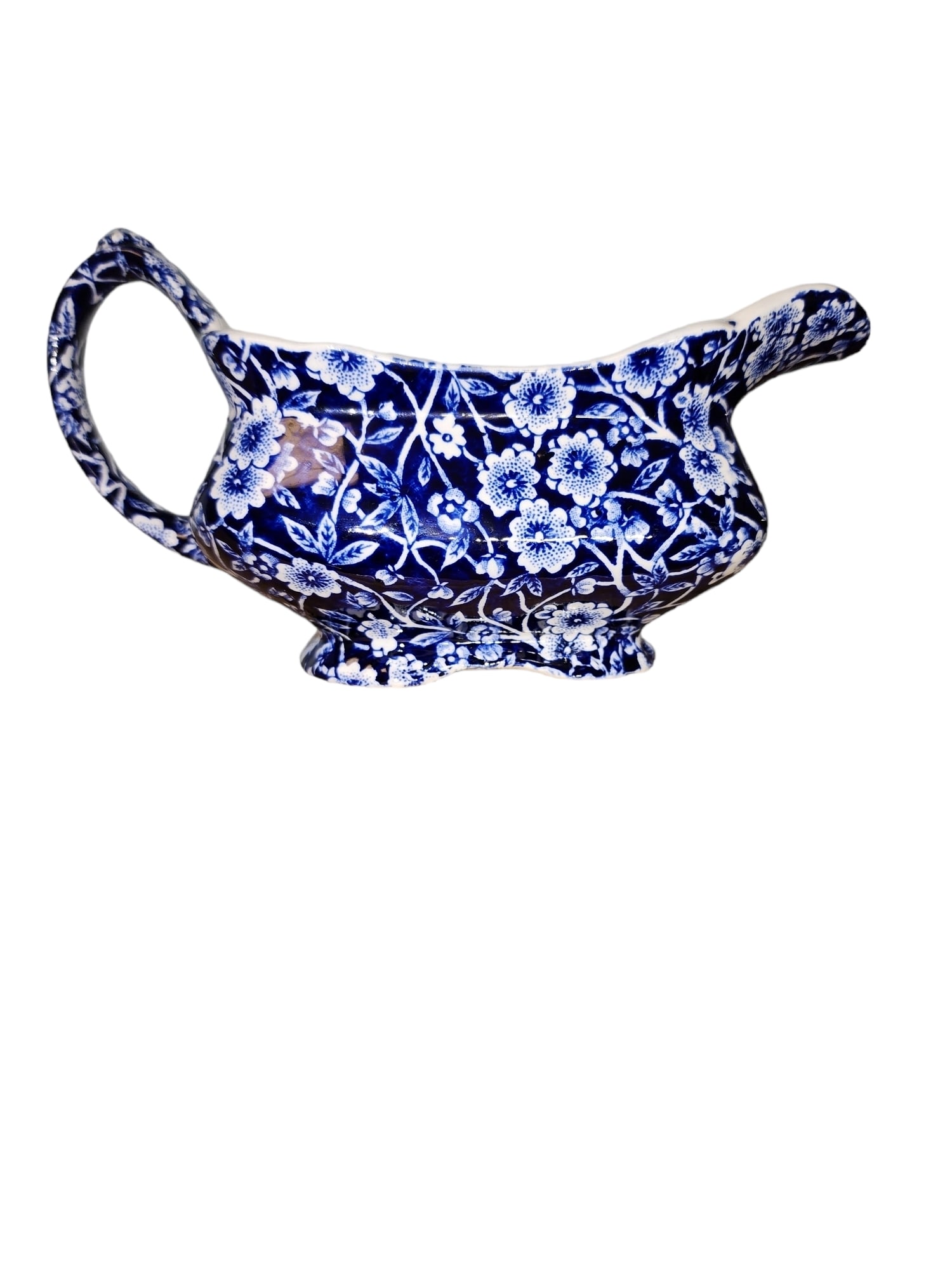 20th Century Burleigh Ware Sauce Boat: Mid century Burleigh Ware sauce boat in Calico pattern by Burgess & Leigh pottery, with deep cobalt blue and white. Backstamp present. Excellent condition with minor wear.Measures 7 x 3 x 4 inches