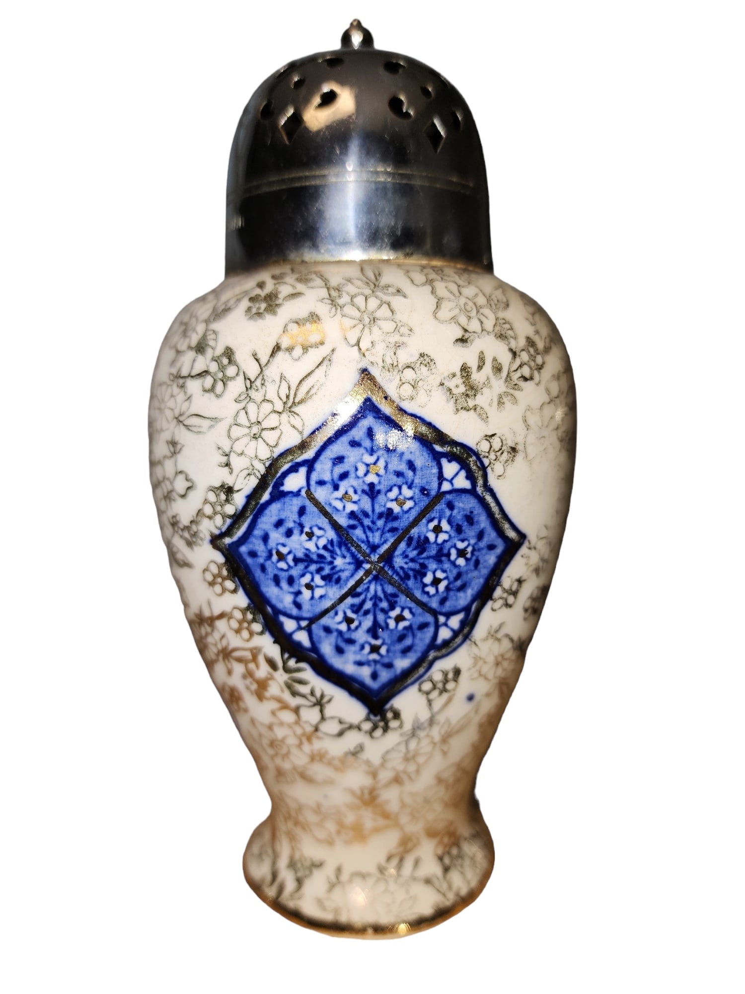 1920s Fenton Osaka Sugar Shaker with Brahmin Silverplate Top: Lovely 1920s Fenton Co. gilt porcelain sugar shaker, Osaka pattern, in excellent condition and ready for use if desired.Brahmin silverplate top - makers mark present.Dimensions are 3 x 3 x 6 inches