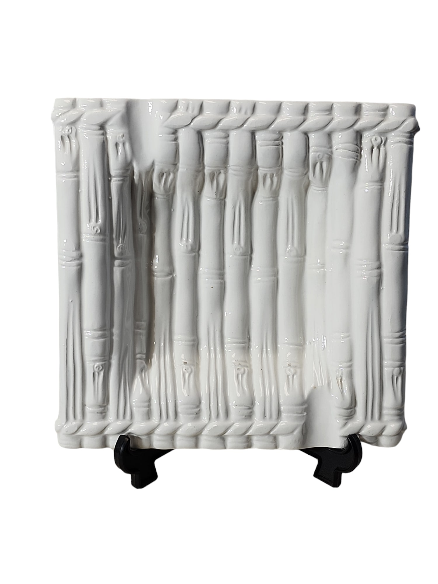 Mid Century Italian Ceramic Tiki Style Ashtray: Super 1960s ceramic Tiki style ashtray, made in Italy, in excellent condition.Perfect bar gift for that 60s vibe, backstamp present.Dimensions are 6.25 x 6.25 x 1 inches