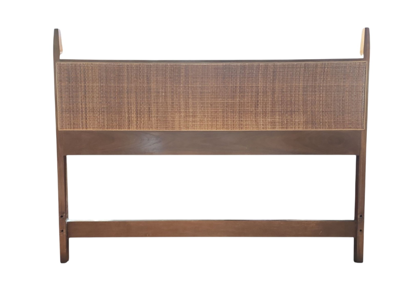 1950s Mid Century Modern Walnut and Cane Headboard Attributed to Paul McCobb: Stunning mid century modern walnut and cane headboard, attributed to Paul McCobb, in excellent condition.Can be used for twin or full size, no damage or wear to cane, perfect for the MCM bedroom.Measu