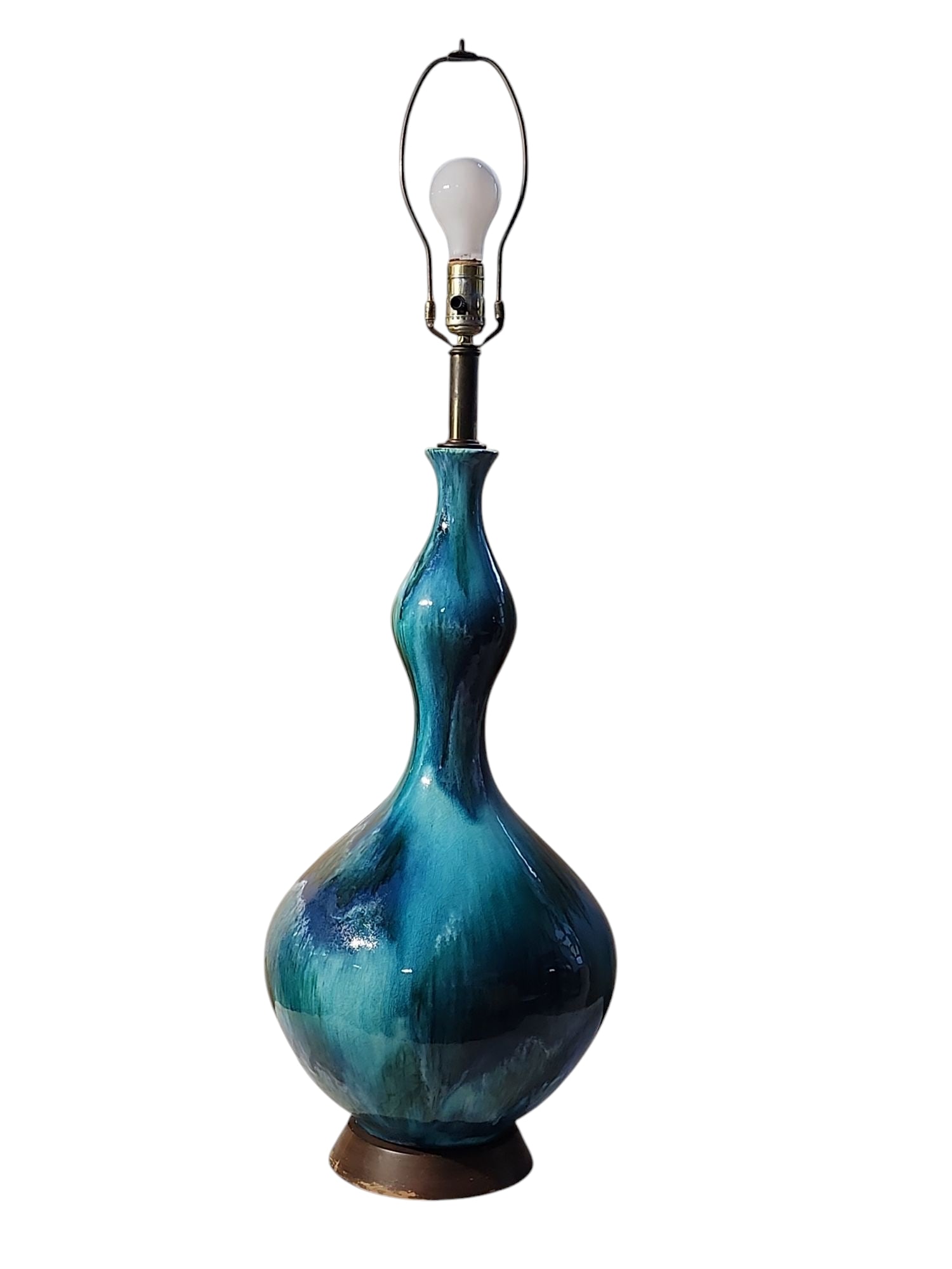 Mid Century Modern Royal Haeger Large Double Gourd Ceramic Table Lamp With Shade: Stunning large mid century modern drip glaze double gourd shape ceramic table lamp, in excellent working condition.Gorgeous blue, black, and white drip glaze to body, wooden base, hard fabric shade, a