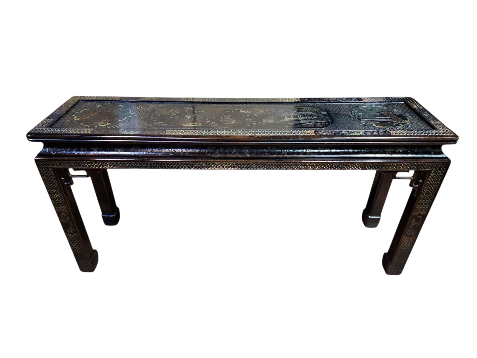 Mario Buatta Attributed for John Widdicomb Company Chinoiserie Console Table: Stunning John Widdicomb Company chinoiserie console table, designed attributed to Mario Buatta, in excellent condition.Hand carved, intricately detailed, color highlights are remarkable.Makers label t