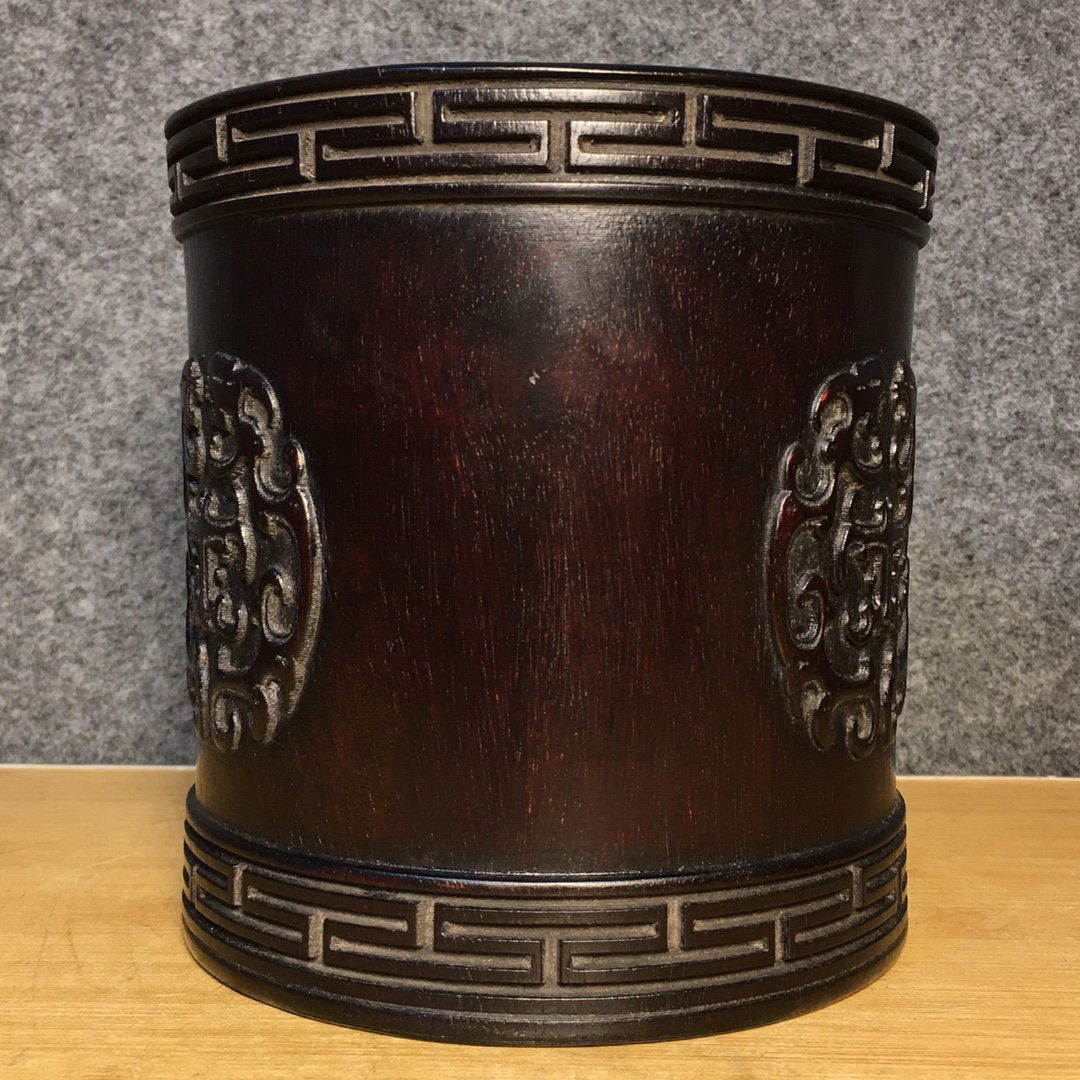 Red Sandalwood Full Venus Carving Pen Holder (1 of 6)