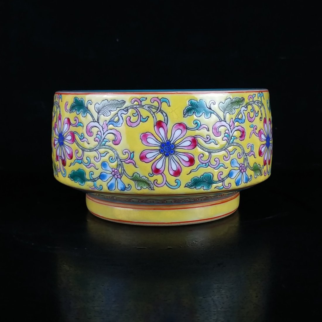 Qing Yongzheng enamel color hand-painted flower pattern gold pen wash (1 of 6)