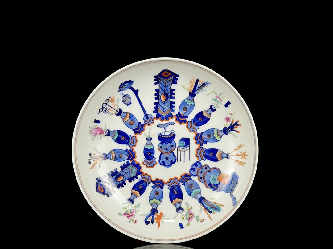 Qing Dynasty Guangxu Dou-colored Jinbo Ancient Pattern Plate: Qing Dynasty Guangxu Dou-colored Jinbo Ancient Pattern Plate