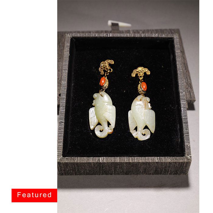 Qing Dynasty Hetian Jade Fish Style Earrings (1 of 9)