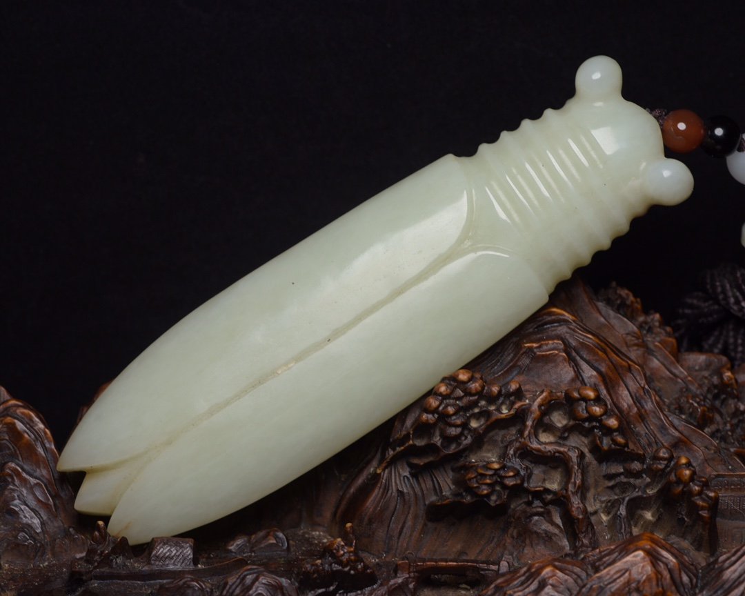 hetian jade cicada (1 of 7)