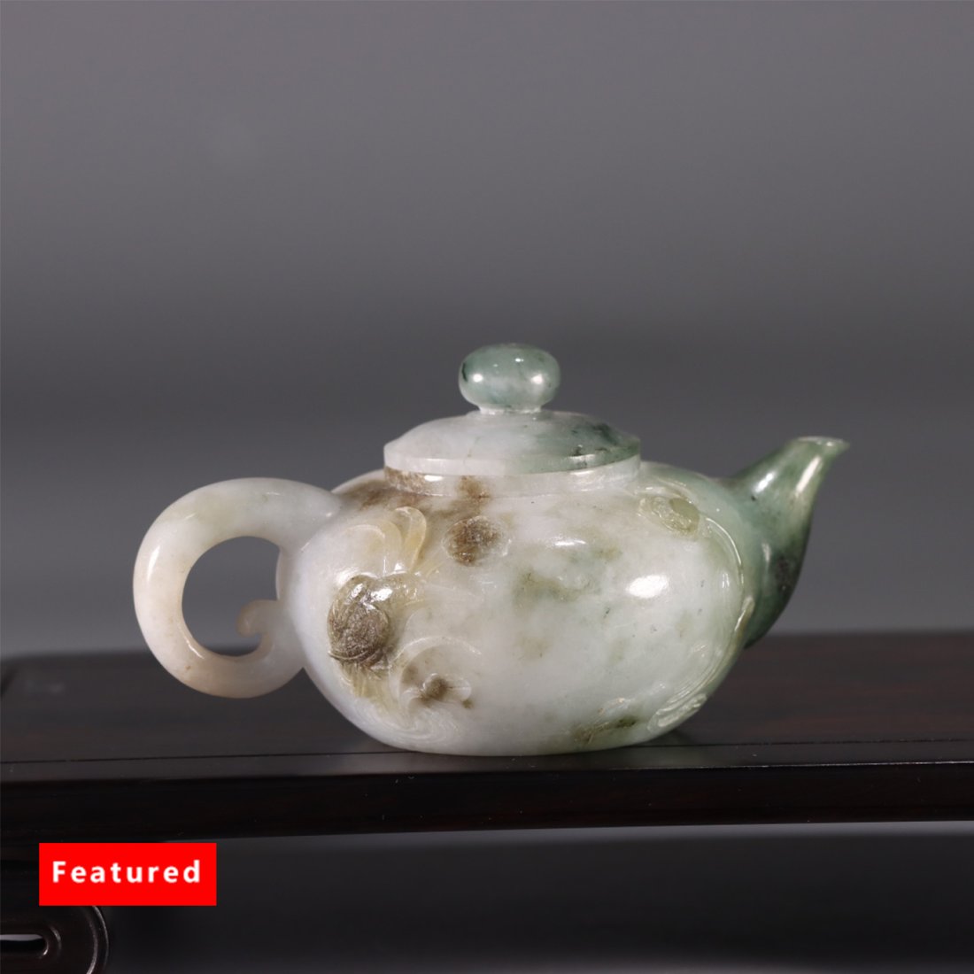 Qing Dynasty, China: Emerald mandarin duck lotus pot. (1 of 8)