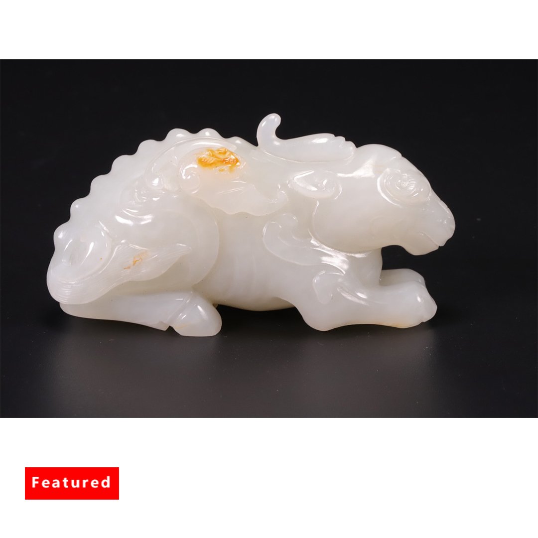 Hetian jade bat jade beast handle (1 of 8)