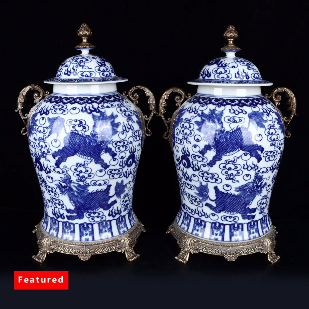 Qing Kangxi blue and white inlaid copper unicorn pattern general jar (1 of 8)