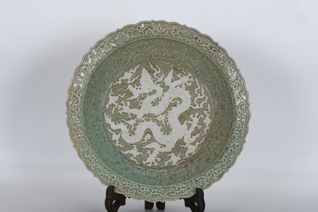 Yuan, kiln change carved plate with lotus and dragon pattern (1 of 6)