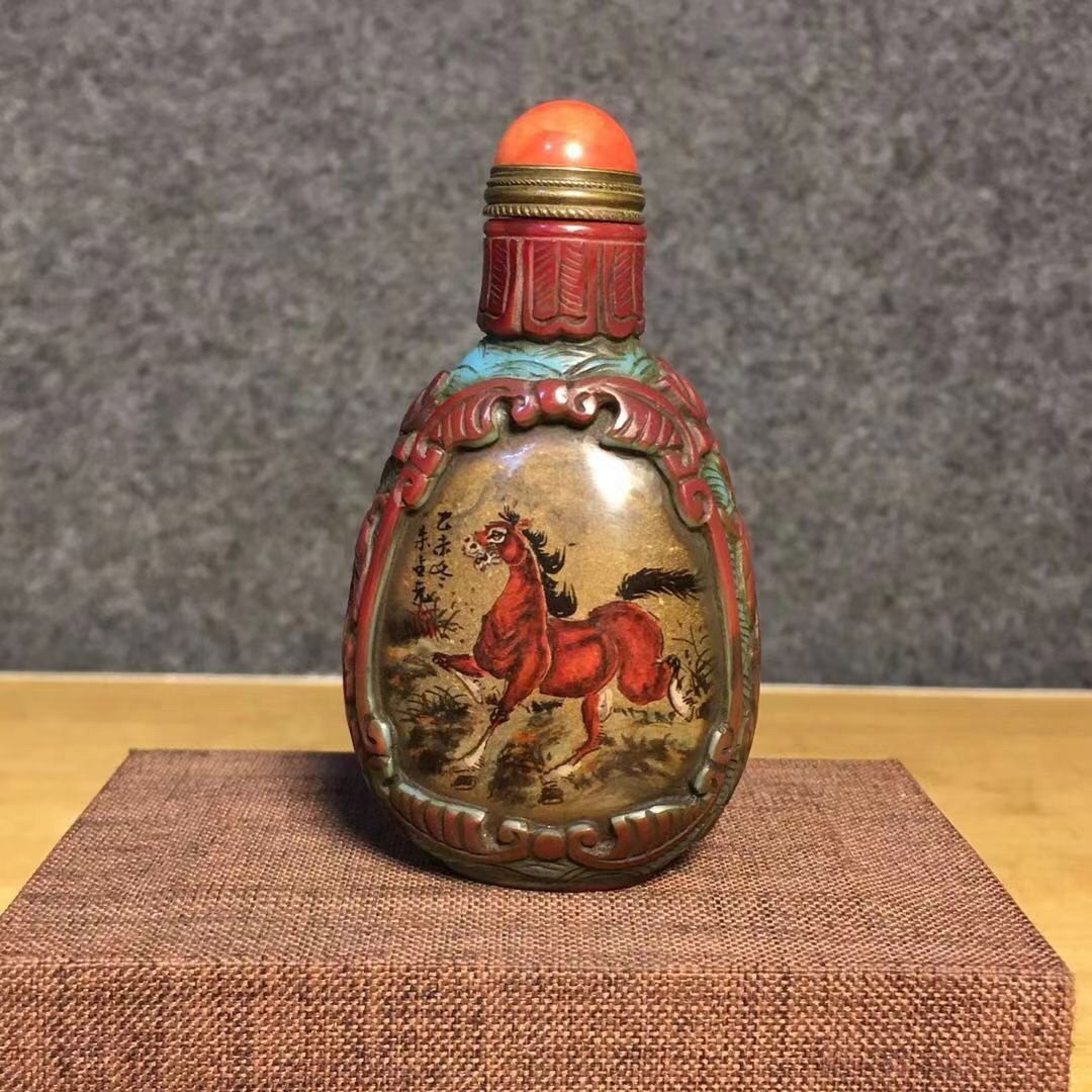 Snuff Bottle with Glass Carving and Inside Painting (1 of 6)