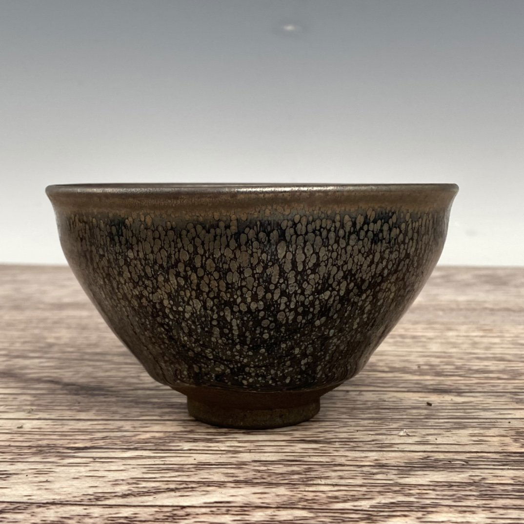 Jian Kiln Oil Drop Cup: Jian Kiln Oil Drop Cup High 7CM wide 12.5cm Freight: 1.Free shipping within the Japan 2.International Freight: Foreign shipping charges are determined by destination. 3.All itmes are shipped from the
