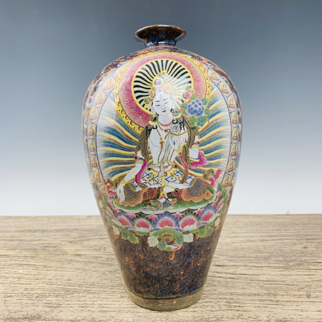 Jian kiln plus color Buddha pattern plum vase: Jian kiln plus color Buddha pattern plum vase High 29CM wide 16cm Freight: 1.Free shipping within the Japan 2.International Freight: Foreign shipping charges are determined by destination. 3.All itmes