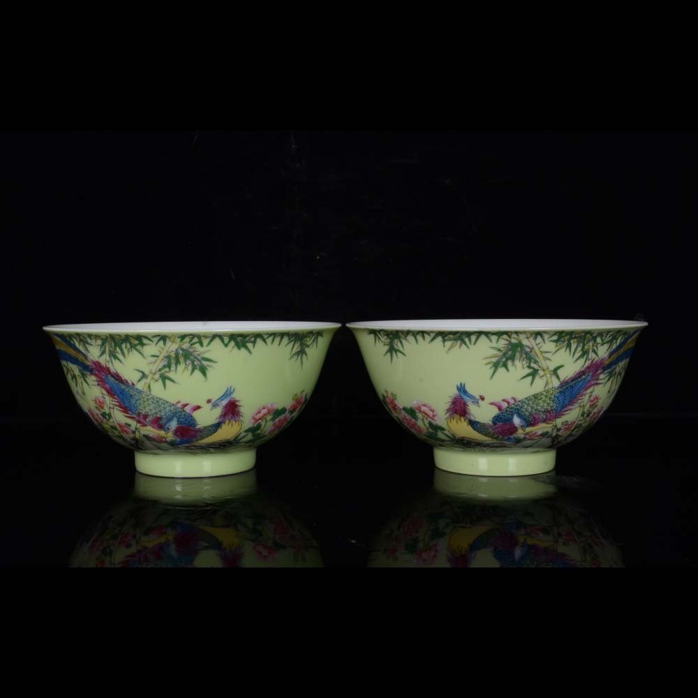 A Pair of Green Enamel Porcelain Bowls with Flower, Bird and Phoenix Plays and Peony Designs (1 of 9)
