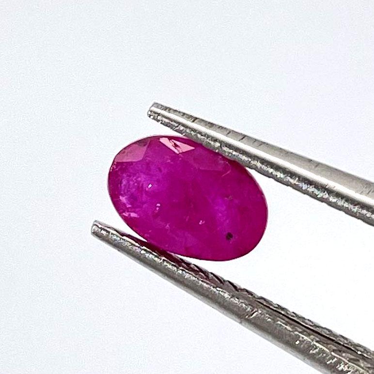 1.76 CT Natural Red Ruby Loose stone (1 of 6)