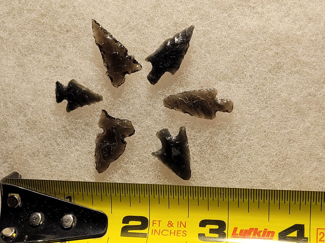 6 POINTS AUTHENTIC OBSIDIAN ARROWHEAD ARTIFACT COLLECTION LAKE COUNTY OREGON 1900'S (1 of 2)