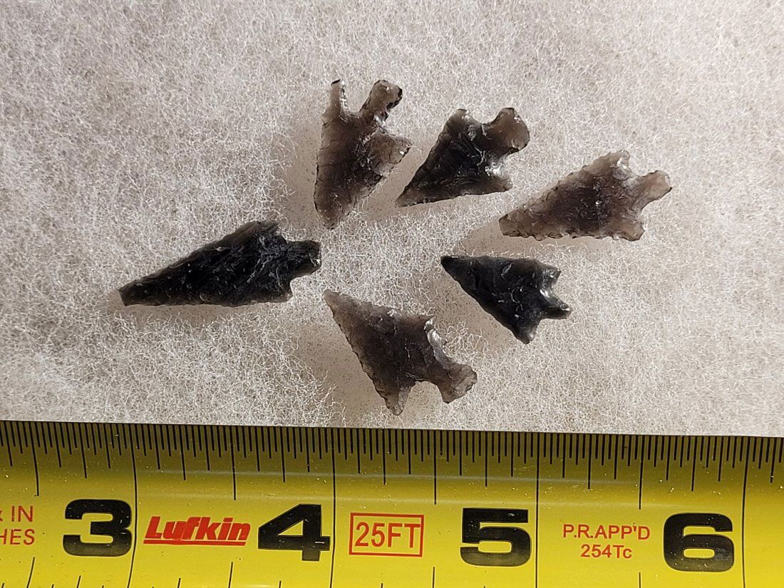 6 POINTS AUTHENTIC OBSIDIAN ARROWHEAD ARTIFACT COLLECTION LAKE COUNTY OREGON 1900'S (1 of 2)