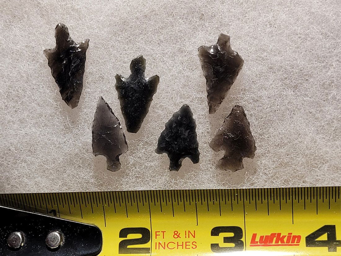 6 POINTS AUTHENTIC OBSIDIAN ARROWHEAD ARTIFACT COLLECTION LAKE COUNTY OREGON 1900'S (1 of 2)