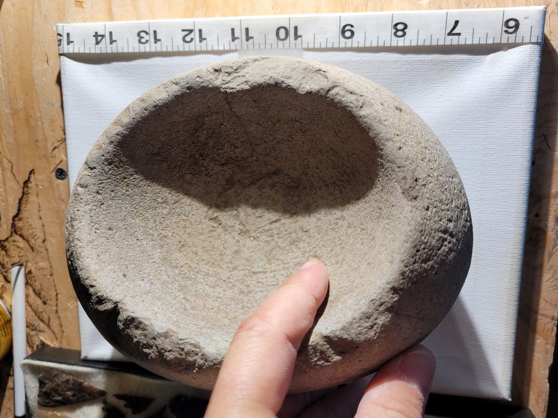 LARGE BOWL STONE FROM OREGON THE DALLES VERY SMOOTH AUTHENTIC ARTIFACT (1 of 7)
