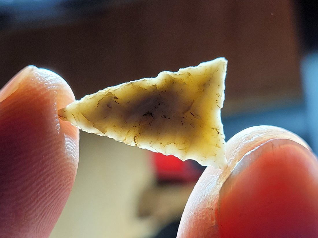 PAPER THIN FROM NEW MEXICO ARROWHEAD AMAZING FLAKING AUTHENTIC ARTIFACT (1 of 8)