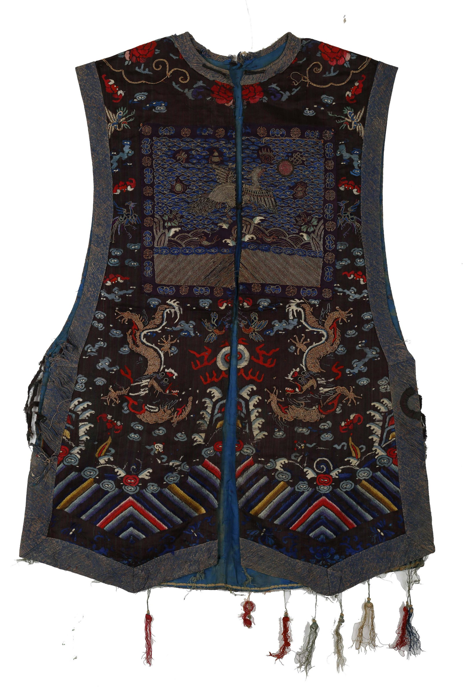 An embroidered tippet, Qing dynasty mark: h:95cm