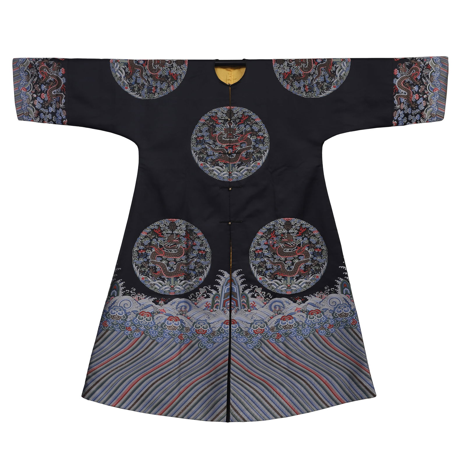 A BLACK SILK ROBE WITH ROUNDEL DRAGON MOTIFS. (1 of 2)