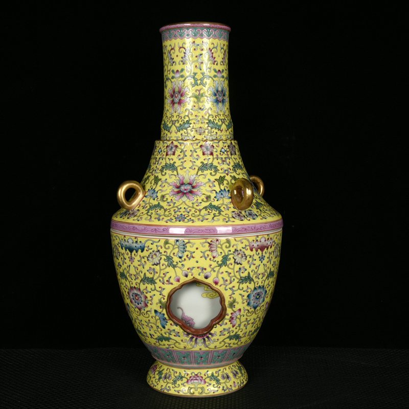 Chinese Antique Qing Dynasty Qianlong Mark VaseChinese Antique Qing Dynasty Drawing Gold Dragon Qian (1 of 9)