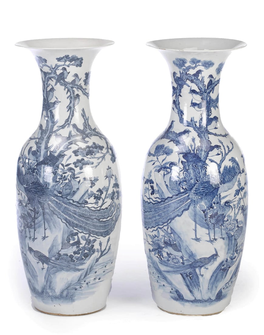 pair of chinese blue and white vases (1 of 1)