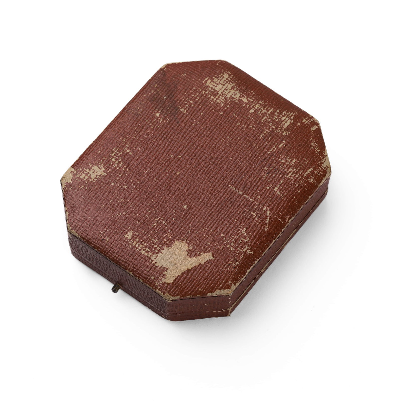 PATEK PHILIPPE & CIE CHRONOMETRO GONDOLO 18K GOLD HUNTER-CASE POCKET WATCH: Dimensions Overall diameter 2 1/16 in. (51.5 mm); Dial diameter 1 3/4 in. (44.8 mm) Description An 18k yellow gold hunter-case pocket watch from the prestigious Chronometro Gondolo series, made expres