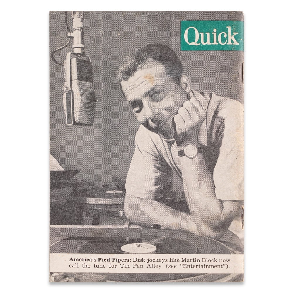 JACKIE ROBINSON SIGNED "QUICK" MAGAZINE (OCT. 6, 1952) - 2