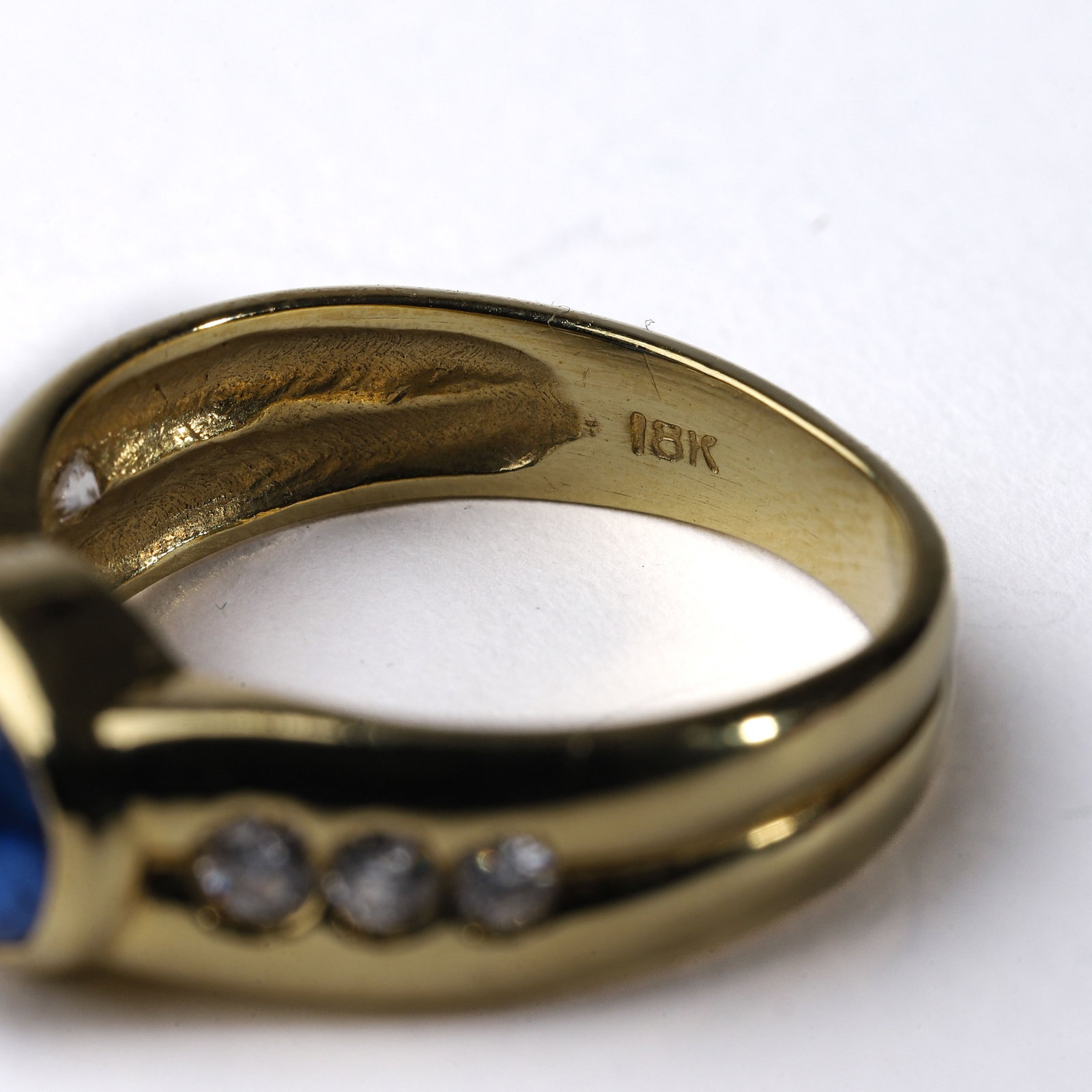 RETRO PERIOD ITALIAN 18K GOLD BLUE SAPPHIRE AND DIAMOND RING - 6