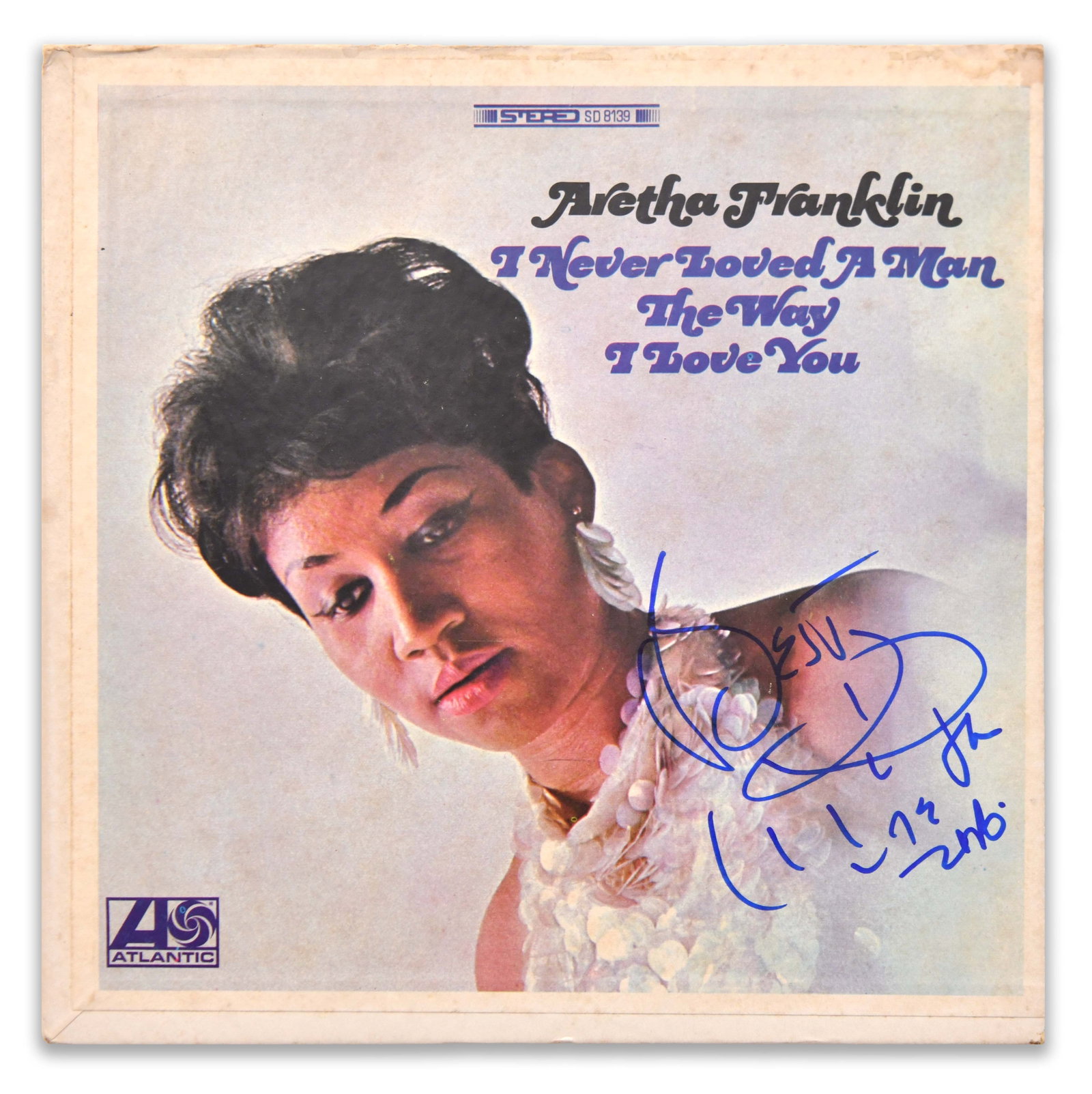 ARETHA FRANKLIN (1942-2018), I NEVER LOVED A MAN THE WAY I LOVE YOU RECORD ALBUM: ARETHA FRANKLIN (1942-2018), I NEVER LOVED A MAN THE WAY I LOVE YOU RECORD ALBUM Signature: Aretha Franklin Description: A vintage Atlantic Records edition of I Never Loved a Man the Way I Love You