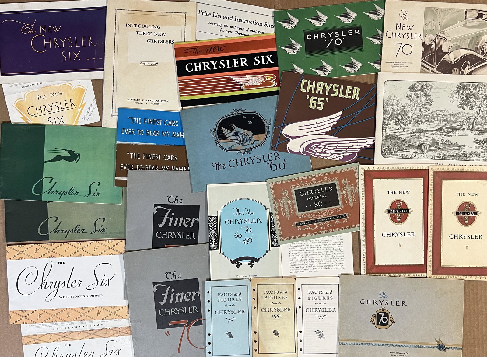1924-1933 Chrysler brochures - 44 items (1 of 2)