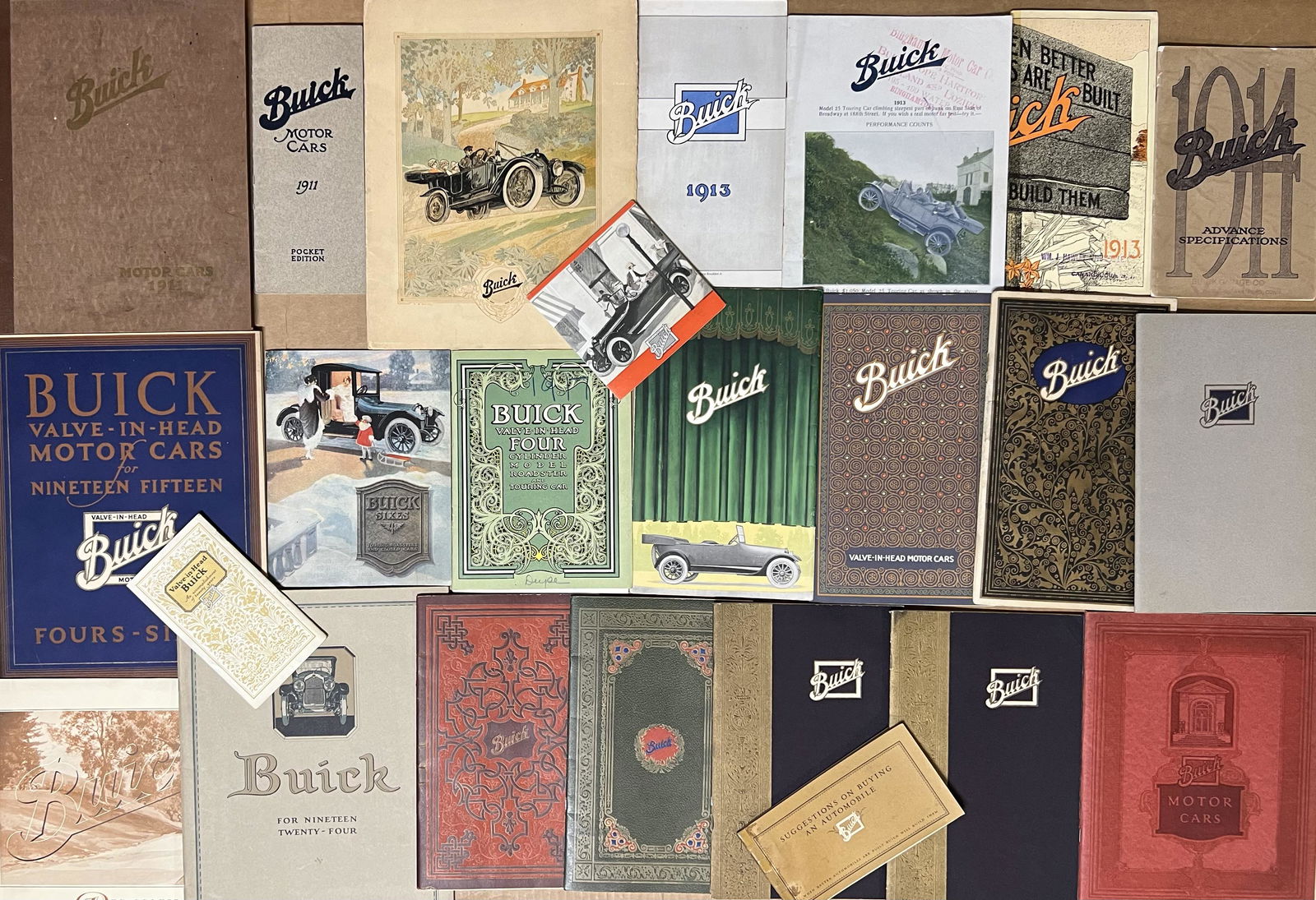 Twenty five 1911-1925 Buick items (1 of 2)