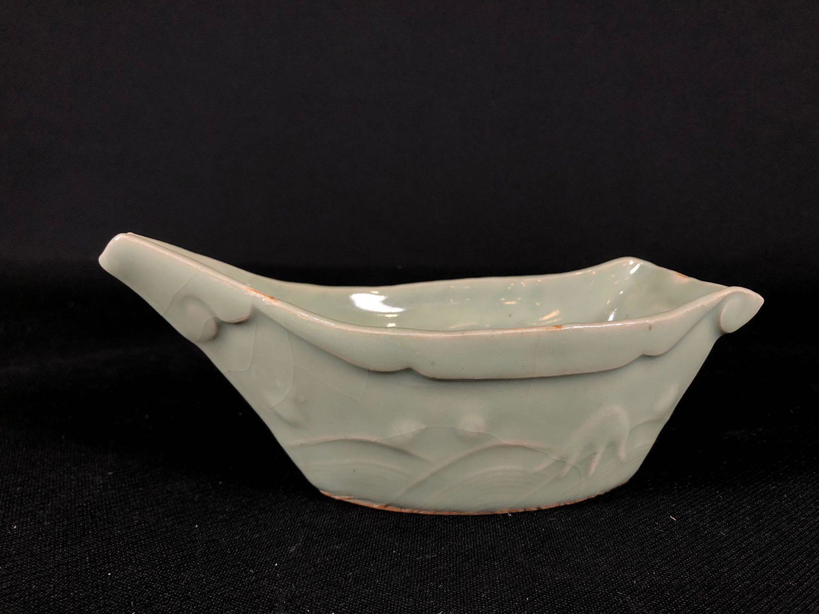 Sanda Celadon Circa 1900s Gravy Boat: 7" L x 3"W x 2-1/4 D