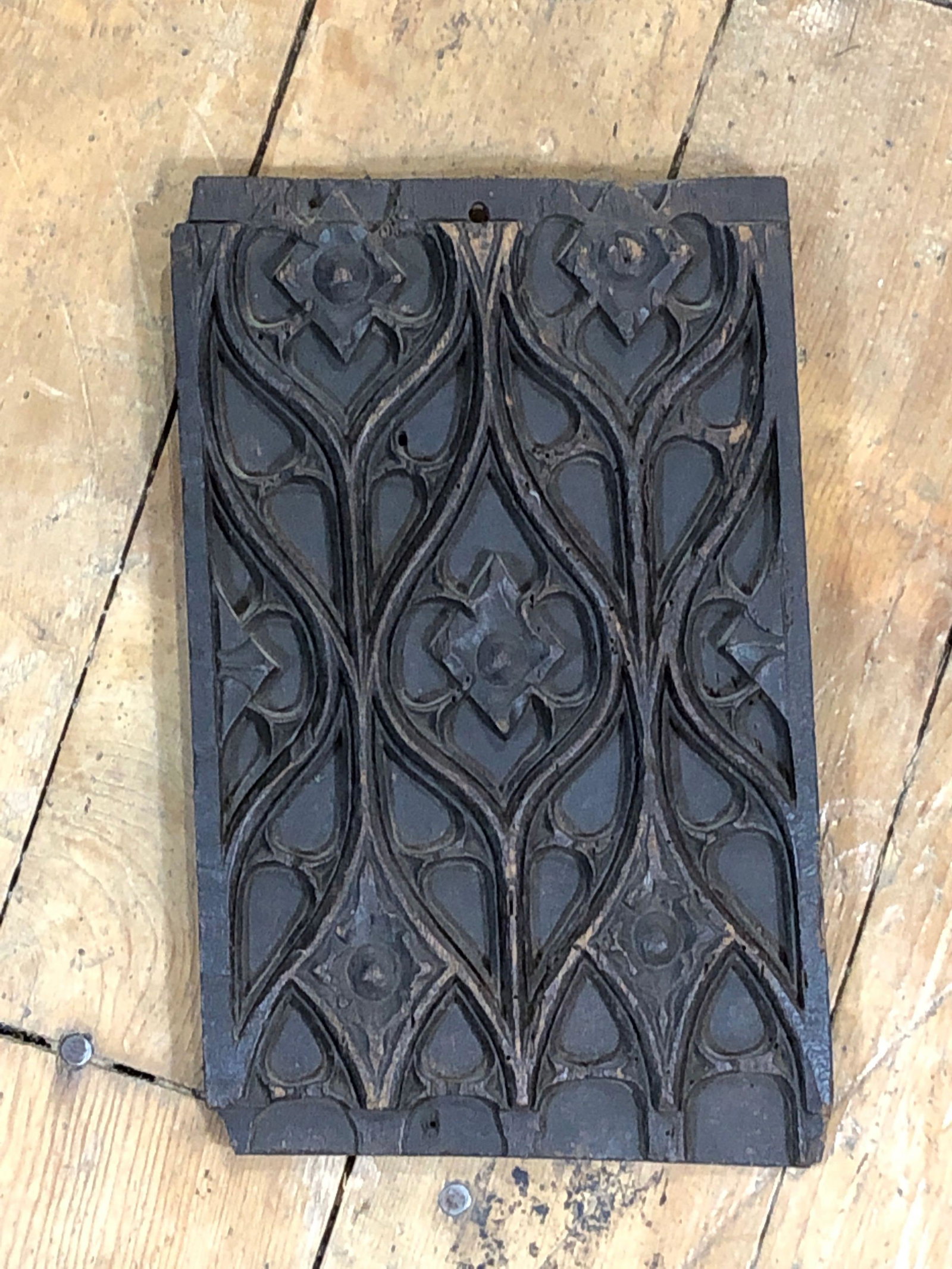 16th C. English Hand Carved Gothic Tracery Oak Panel: From The Collection of Dr. Richard Fuller Founder Of Seattle Art Museum In Honor Of His Late Father.