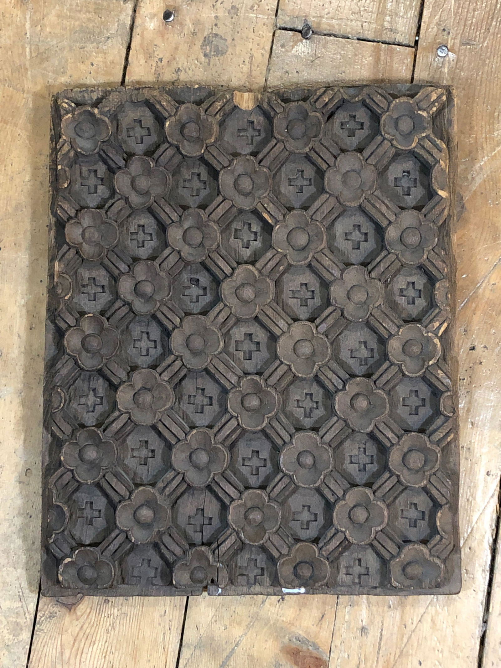 16th C. English Hand Carved Oak Panel 14.5" x 18" (1 of 2)