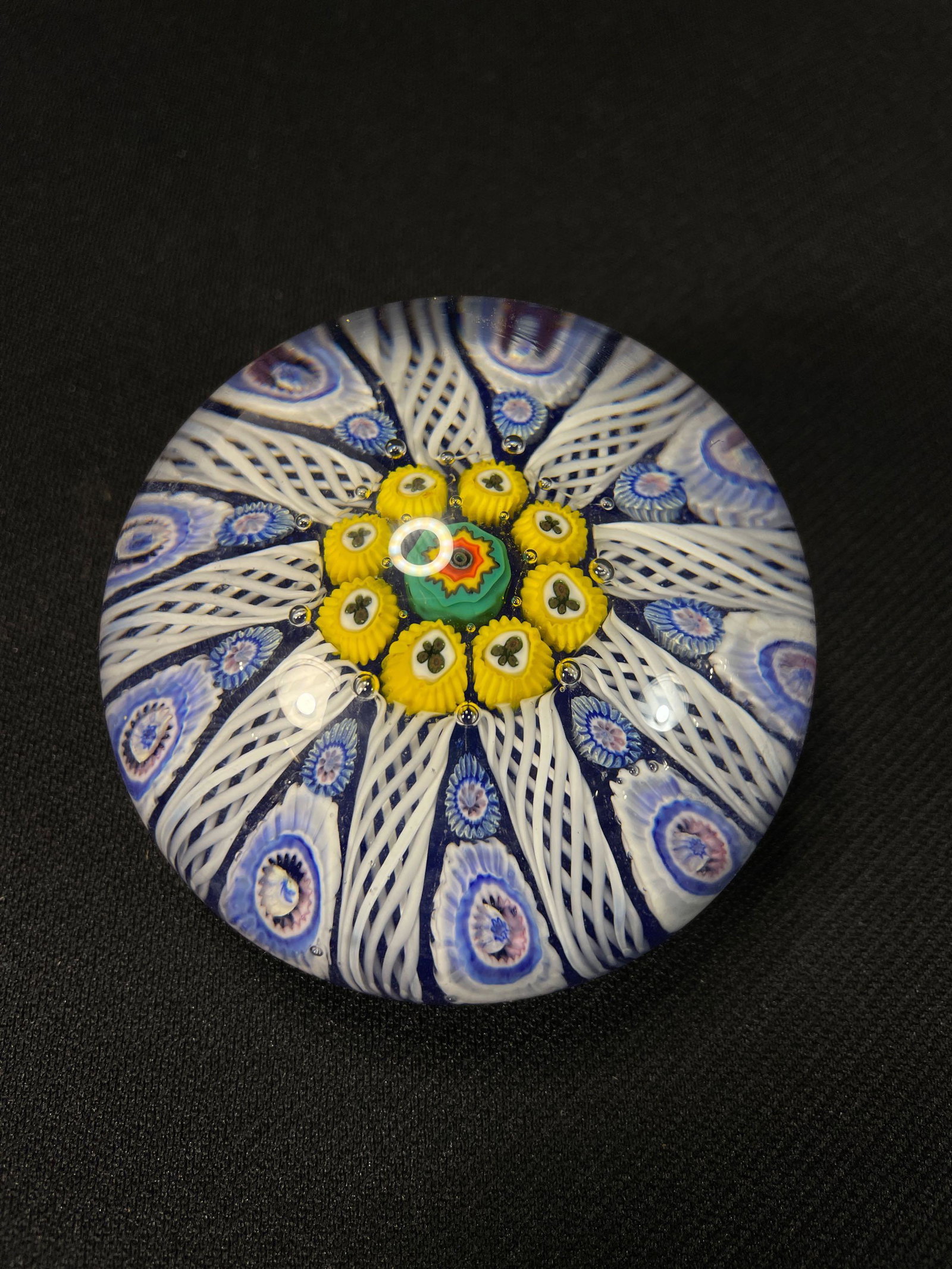 Strathearn Art Glass Millefiori Paper Weight Made In Scotland: 3-1/4"dia x 2"h