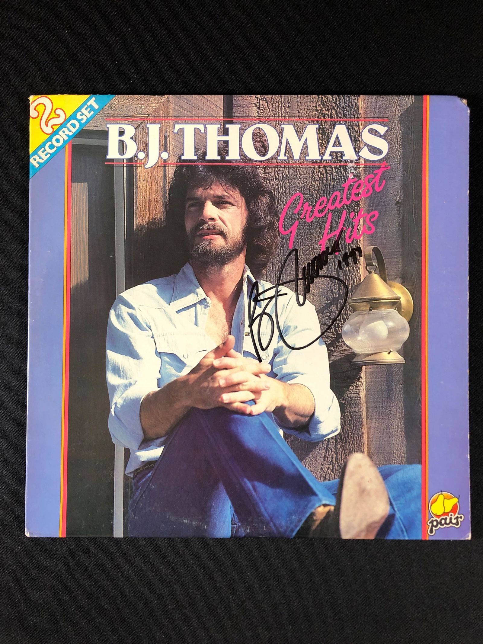 B.J. Thomas "Greatest Hits" Autographed Album (1 of 8)