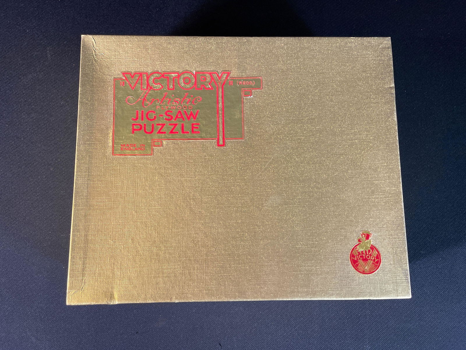 Large Victory Plywood Puzzle 1000 Pieces 22'x 28" (Unopened): Manufactured By Hayter & Co., Boumemouth, England Circa 1930-1940