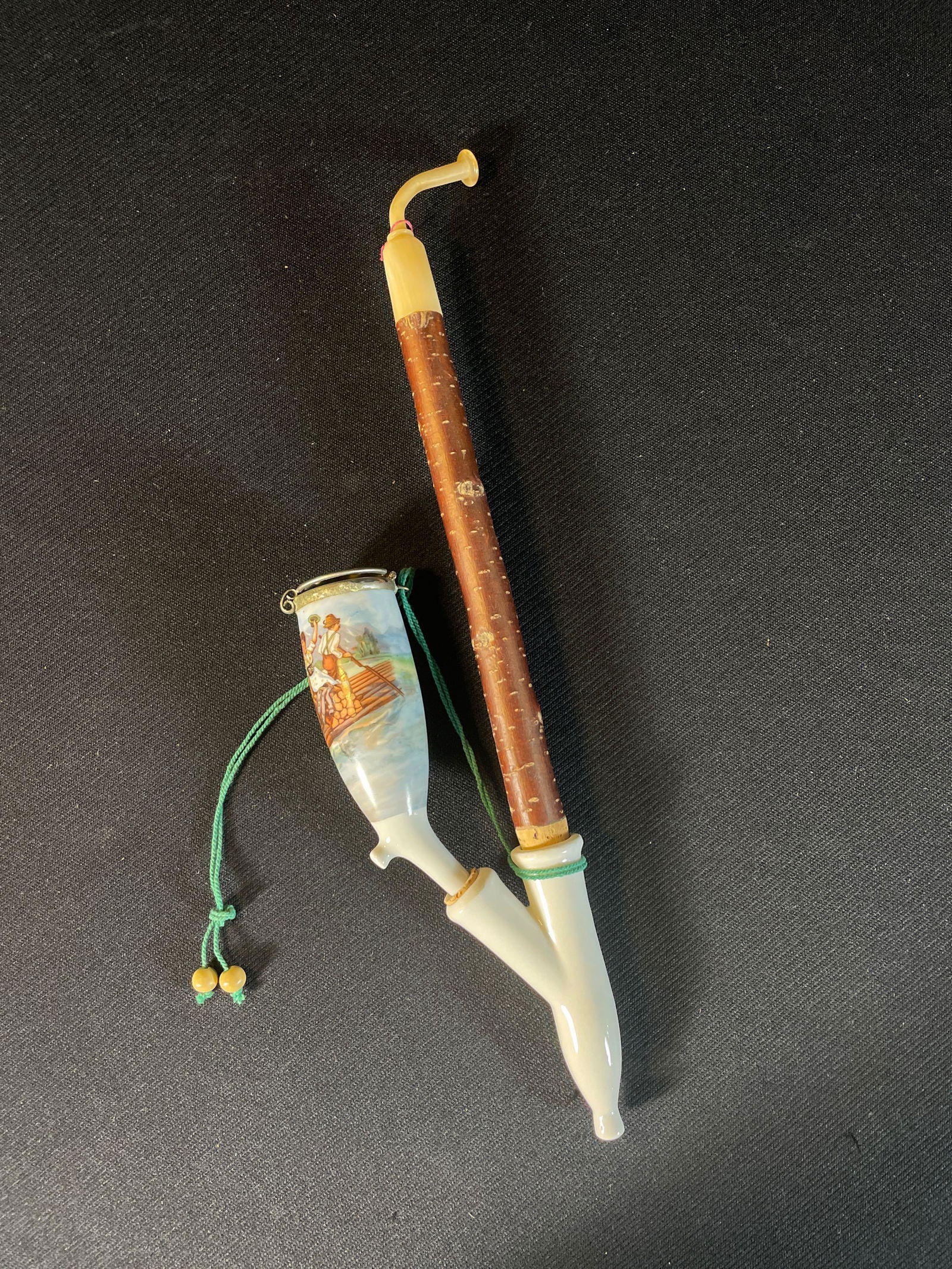 13" Porcelain German Tobacco Pipe (1 of 4)