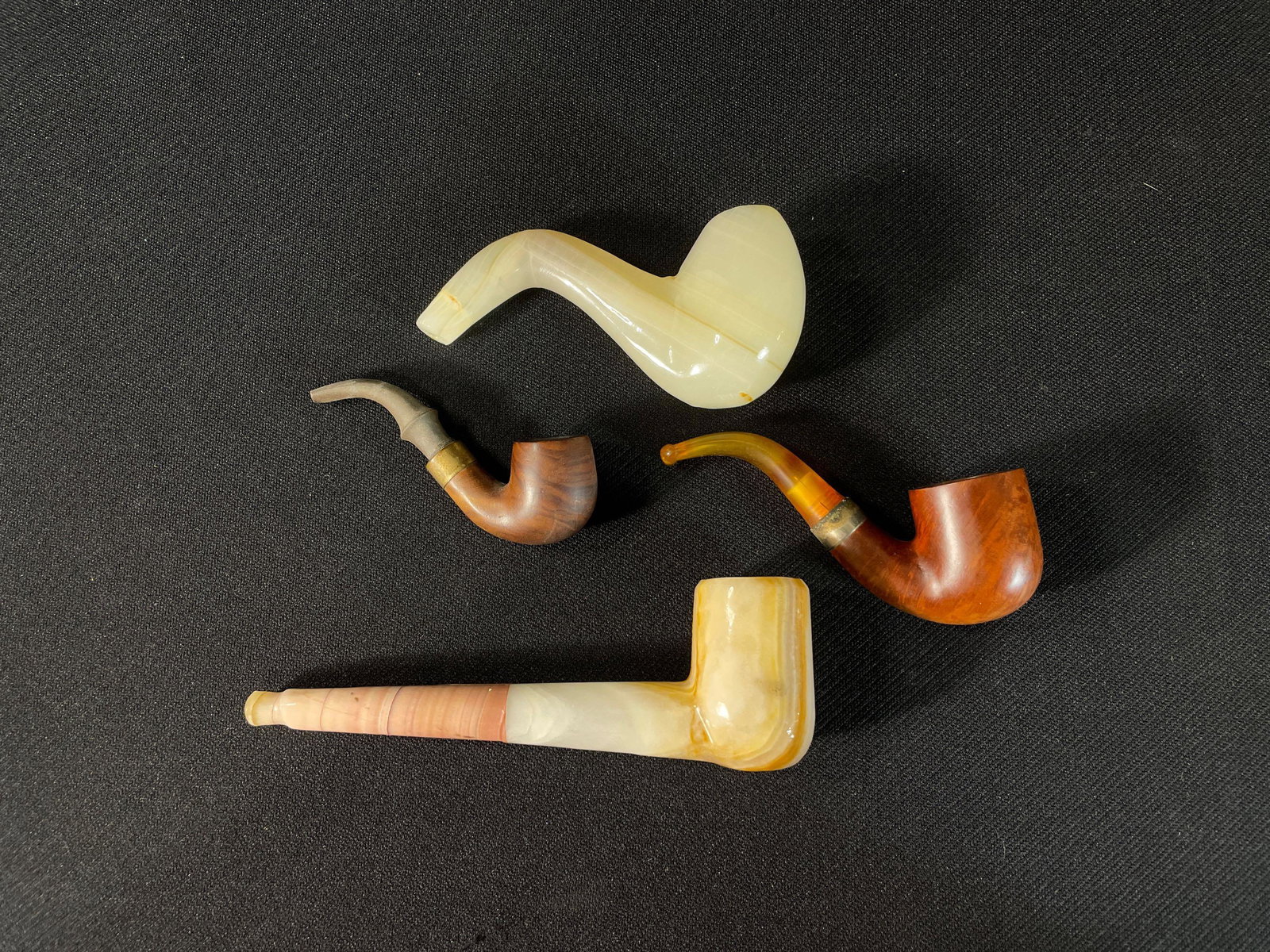(4) Tobacco Pipes: (2) Alabaster (2) Burl, Size Range 3-1/4" to 5-1/2"